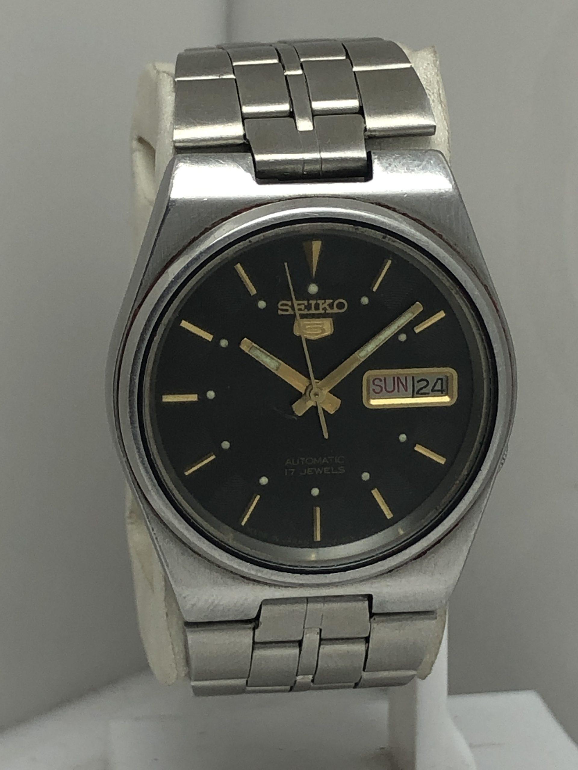 Seiko 5 Automatic 7009-5820 DayDate Vintage Men's Watch