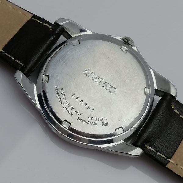 Seiko 7N43-0AM0 Day/Date Blue Dial Quartz Vintage Men's Watch
