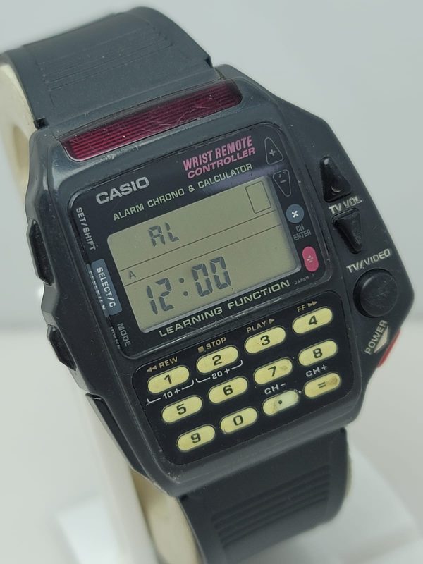 Casio CMD-40 TV Remote Controller Digital Vintage Men's Watch
