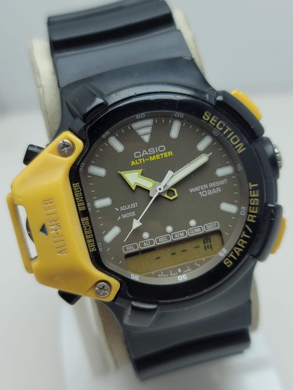 Casio Quartz AW-330 733 Ana Digi Vintage Men's Watch