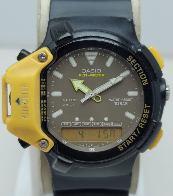 Casio Quartz AW-330 733 Ana Digi Vintage Men's Watch