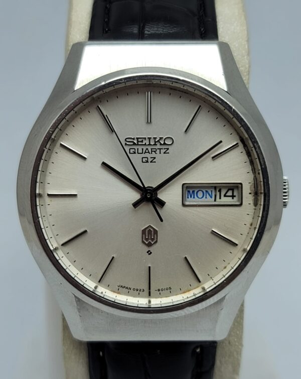 Seiko QZ 0903-8089 Quartz DayDate Vintage Men's Watch