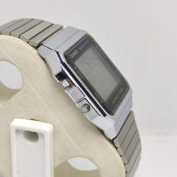 Casio A300U World Time Module.643 Digital Alarm Quartz Vintage Men’s Watch