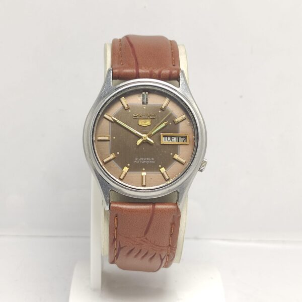 Seiko 5 7009-3041 Automatic Date/Day Vintage Men's Watch LQT231HM2