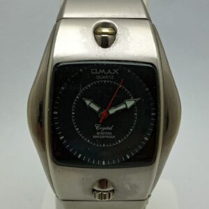 Omax Crystal Quartz 50 Meters Black Dial Vintage Men's watch