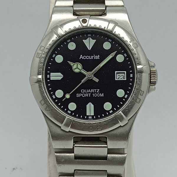 Accurist Divers Sports 100M Cal.6M12 Vintage Men's Watch