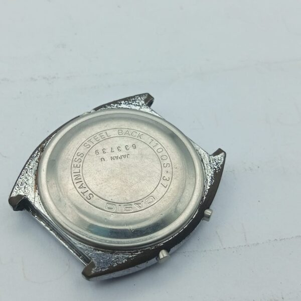 Casio 110QS-37 Chronograph Digital Vintage Men's Watch For Parts