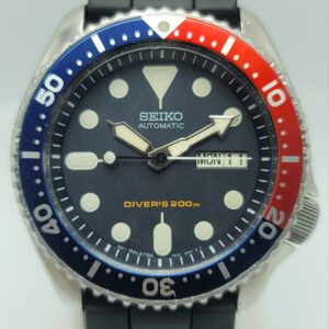 Seiko 7s26-0028 Automatic Diver's 200M Day/Date Men's Watch