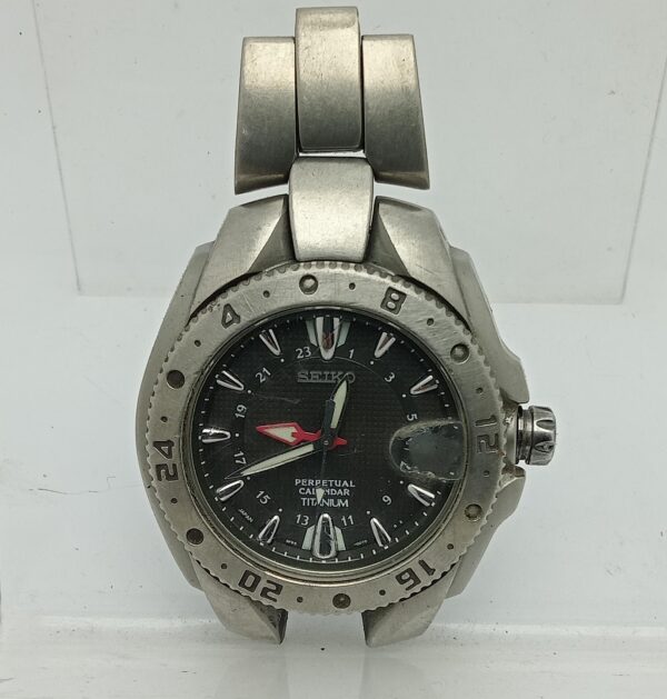 Seiko Perpetual Calendar 8F56-0080 Titanium Vintage Watch For Parts