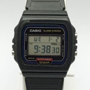 Casio 549 W-720 Quartz Alarm Chrono Digital Vintage Men's Watch