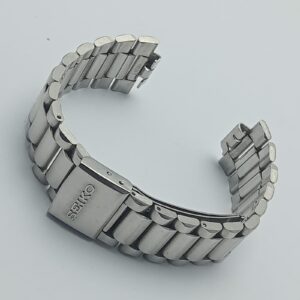 10 mm Seiko YB22A.I Stainless Steel Vintage Watch 7T42-6A10 Bracelet