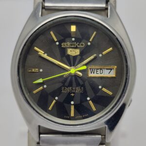 Seiko 5 Automatic 6309-8840 Day/Date Vintage Men's Watch