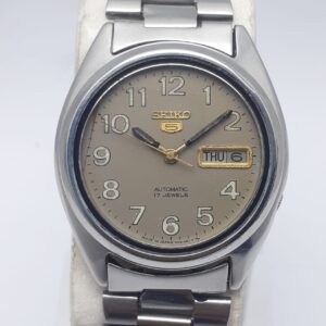 Seiko 5 Automatic 7009-3181 Day/Date Vintage Men's Watch