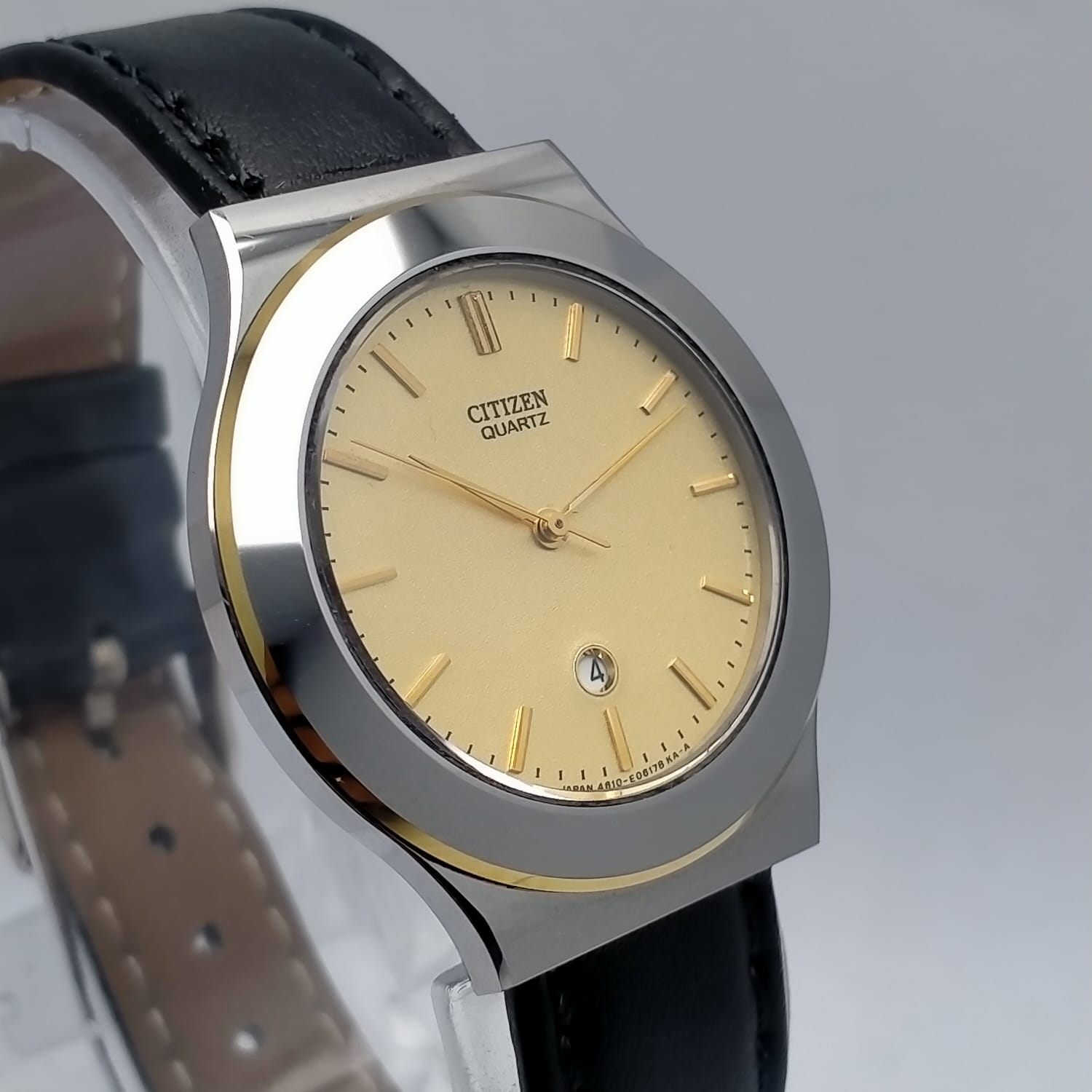 CITIZEN 4613-E68371 Quartz Diastar Vintage Men's Watch