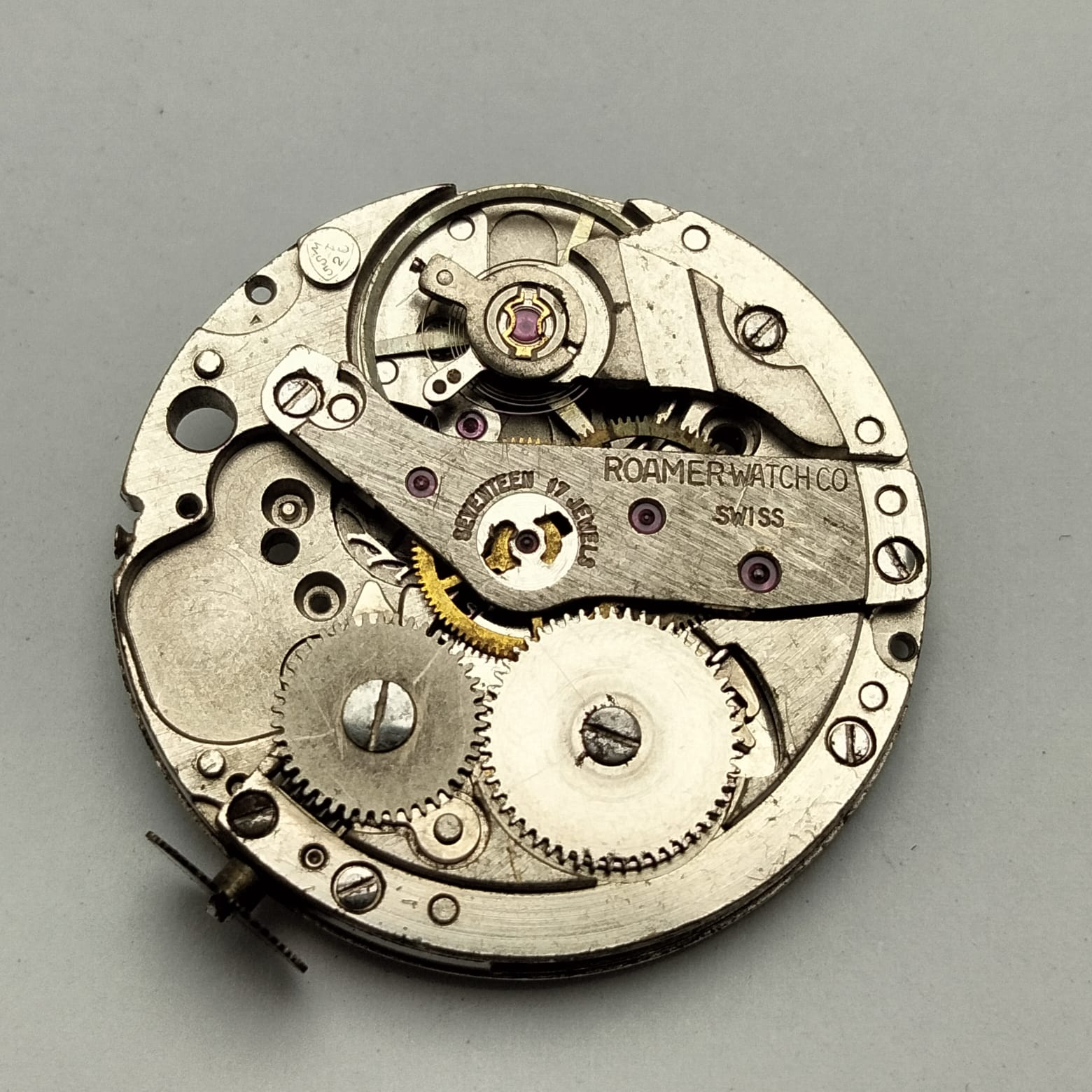 Roamer 520 Manual Winding Vintage Watch Movement For Parts SWB119UMF1