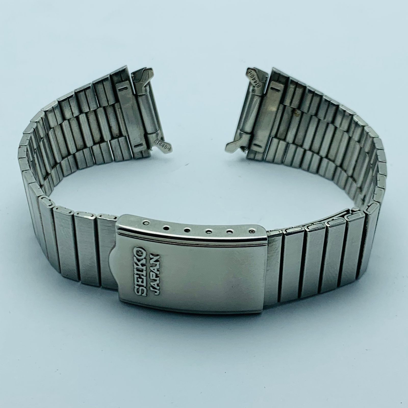 18 mm Seiko 7S26-5860 Stainless Steel 61440-E Vintage Men's Watch Bracelet WQS1604ZHB3