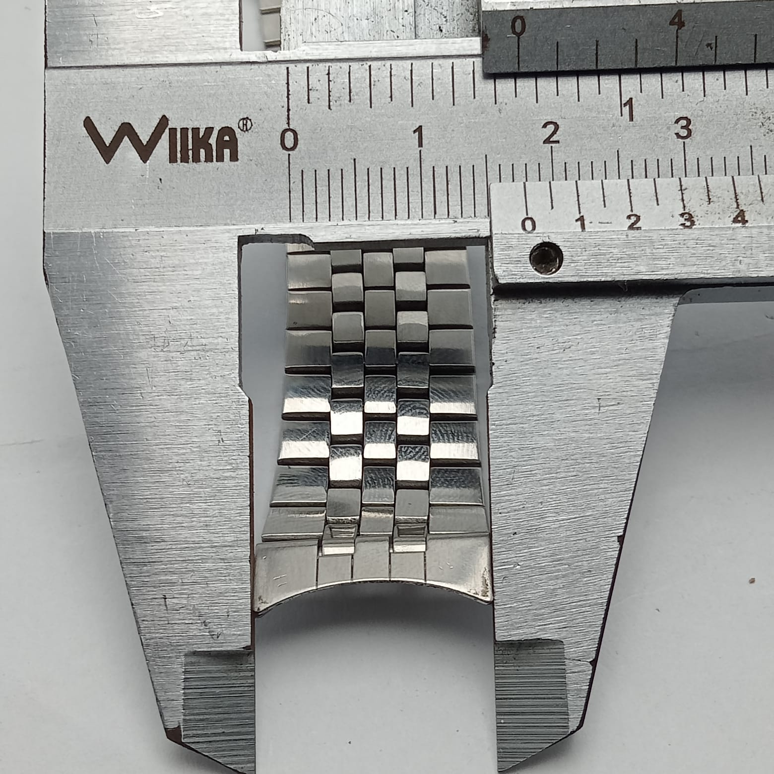 18 mm Seiko 7123-8460-p Curved End Link 0144 Vintage Bracelet BRG768ZHB2 - Image 7