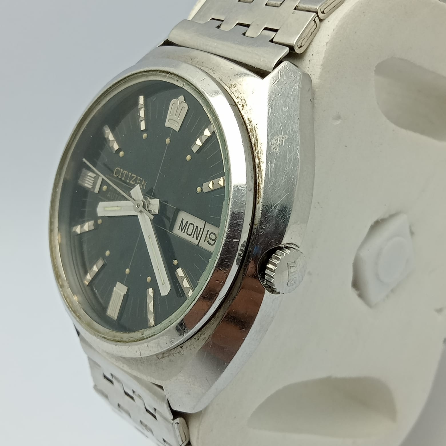 Citizen Automatic 4 280121 KT DayDate Vintage Men's Watch (1)