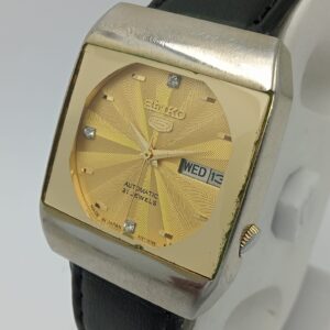 Seiko 5 Automatic 4227 00B0 DayDate Vintage Men's Watch (1)