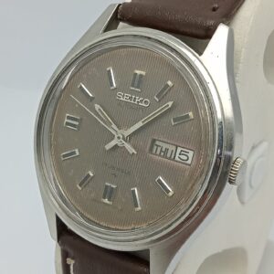 Seiko 5 Automatic 7009A DayDate Vintage Men's Watch (1)