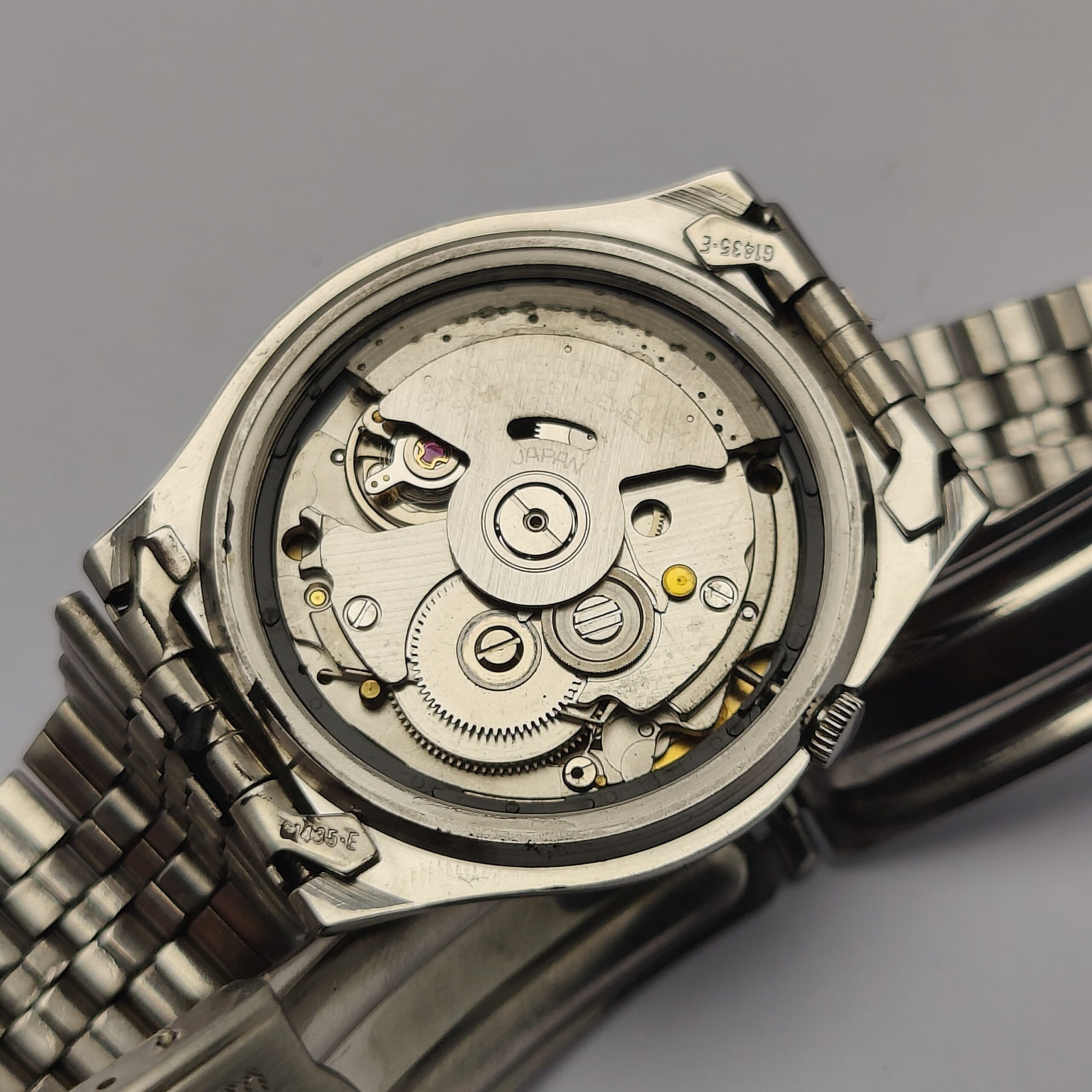 Seiko 5 Automatic 7009-3171 Day/Date Vintage Men's Watch AYZ66ABR4 - Image 10