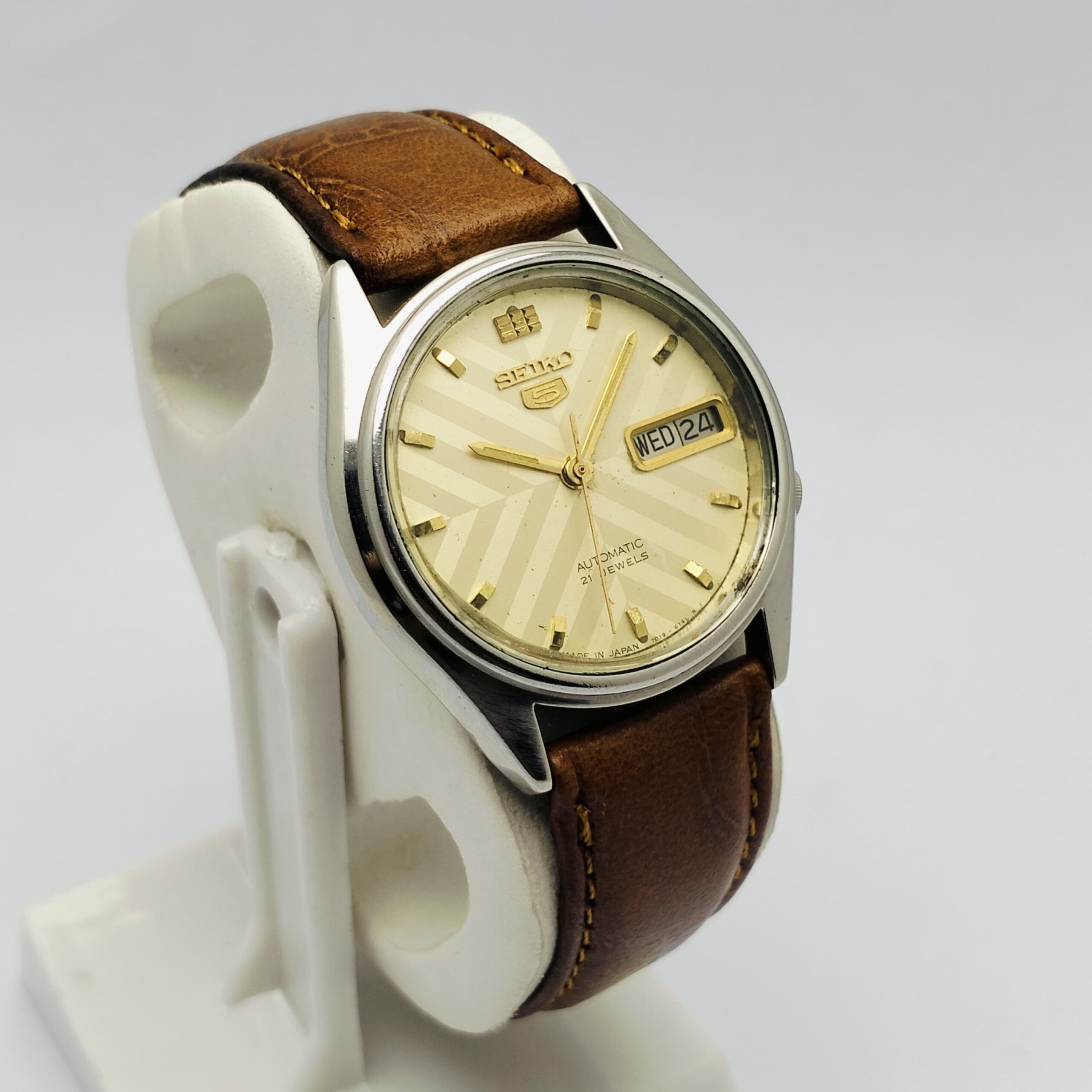 Seiko 5 Automatic 7019-6081 Day/Date Vintage Men's Watch