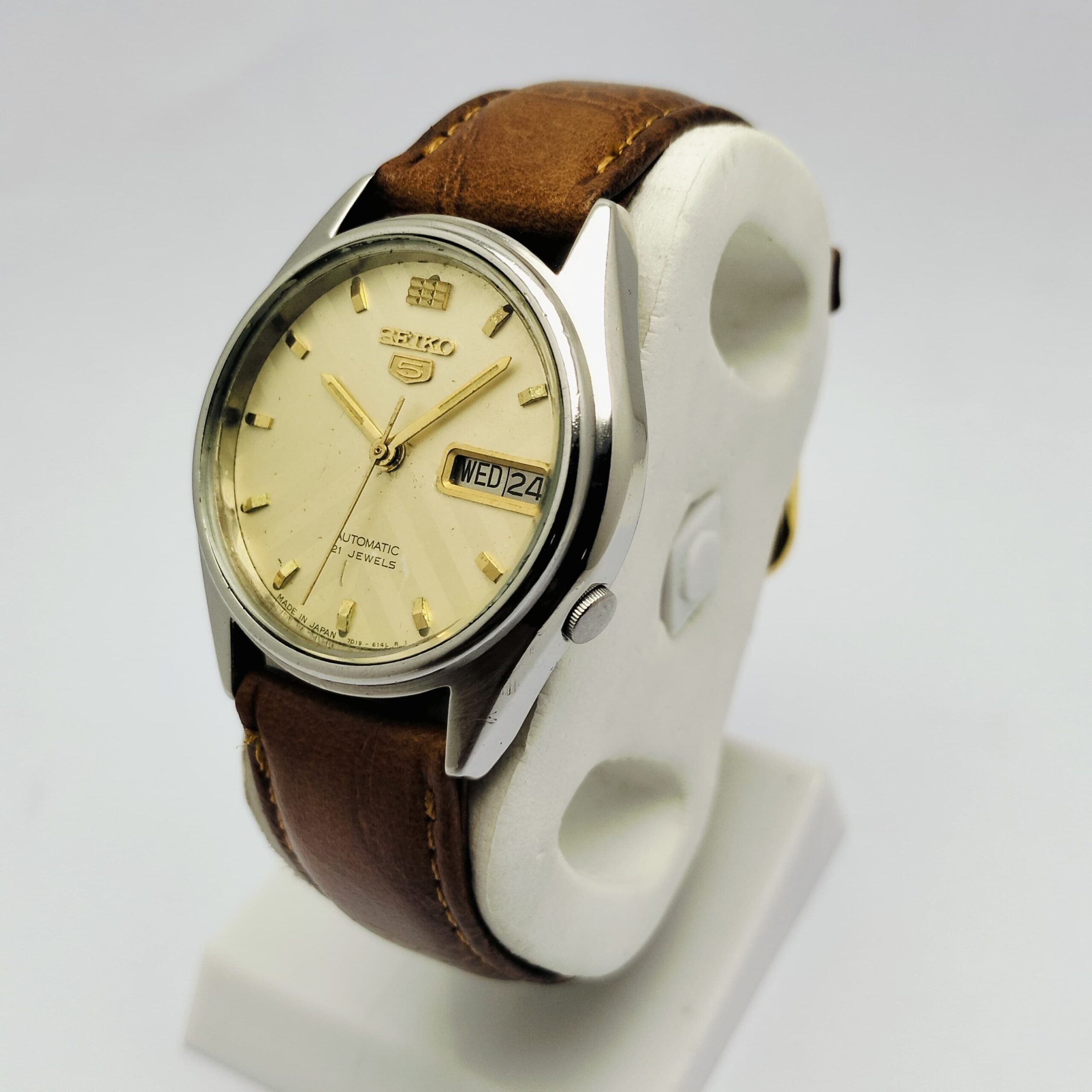 Seiko 5 Automatic 7019-6081 Day/Date Vintage Men's Watch