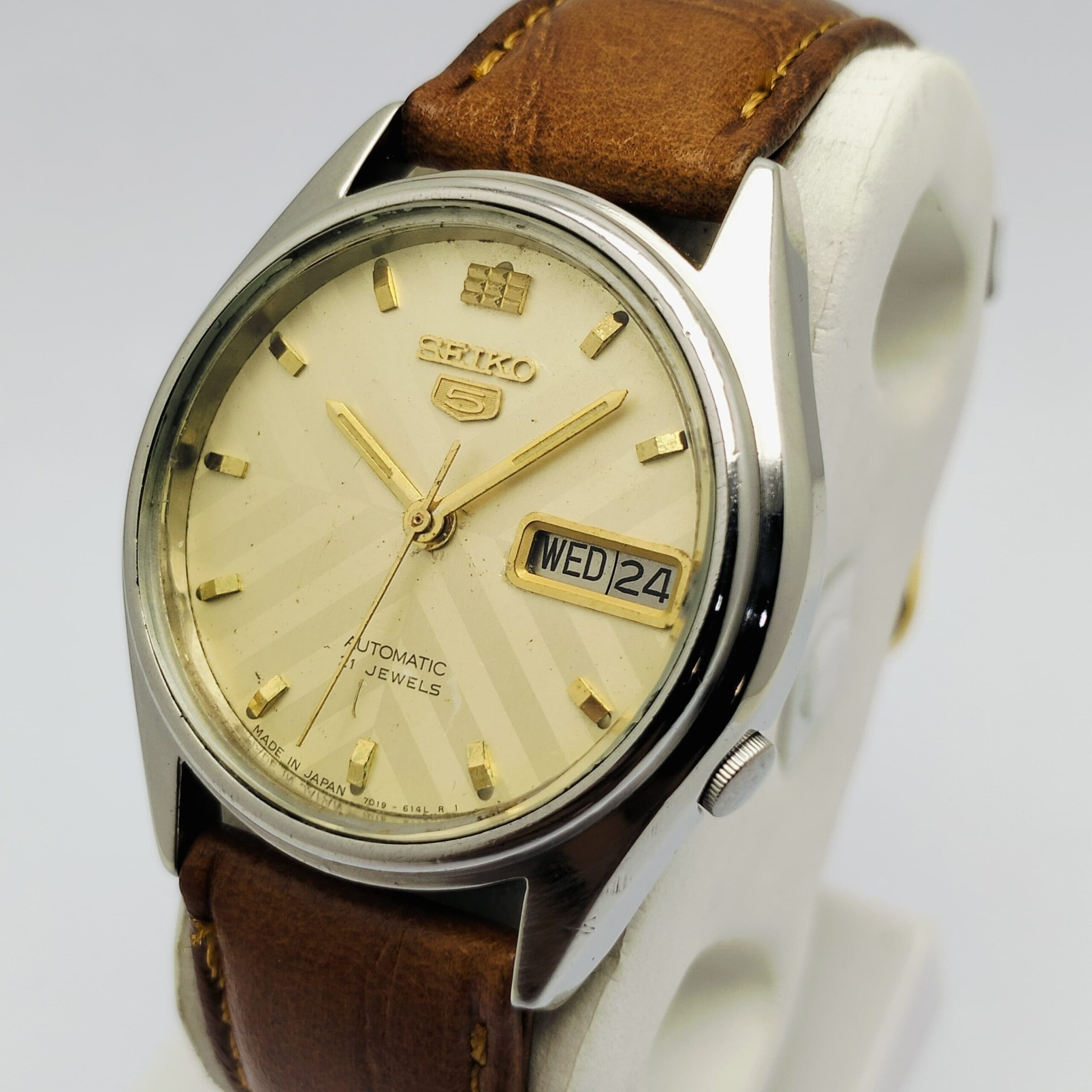 Seiko 5 Automatic 7019-6081 Day/Date Vintage Men's Watch