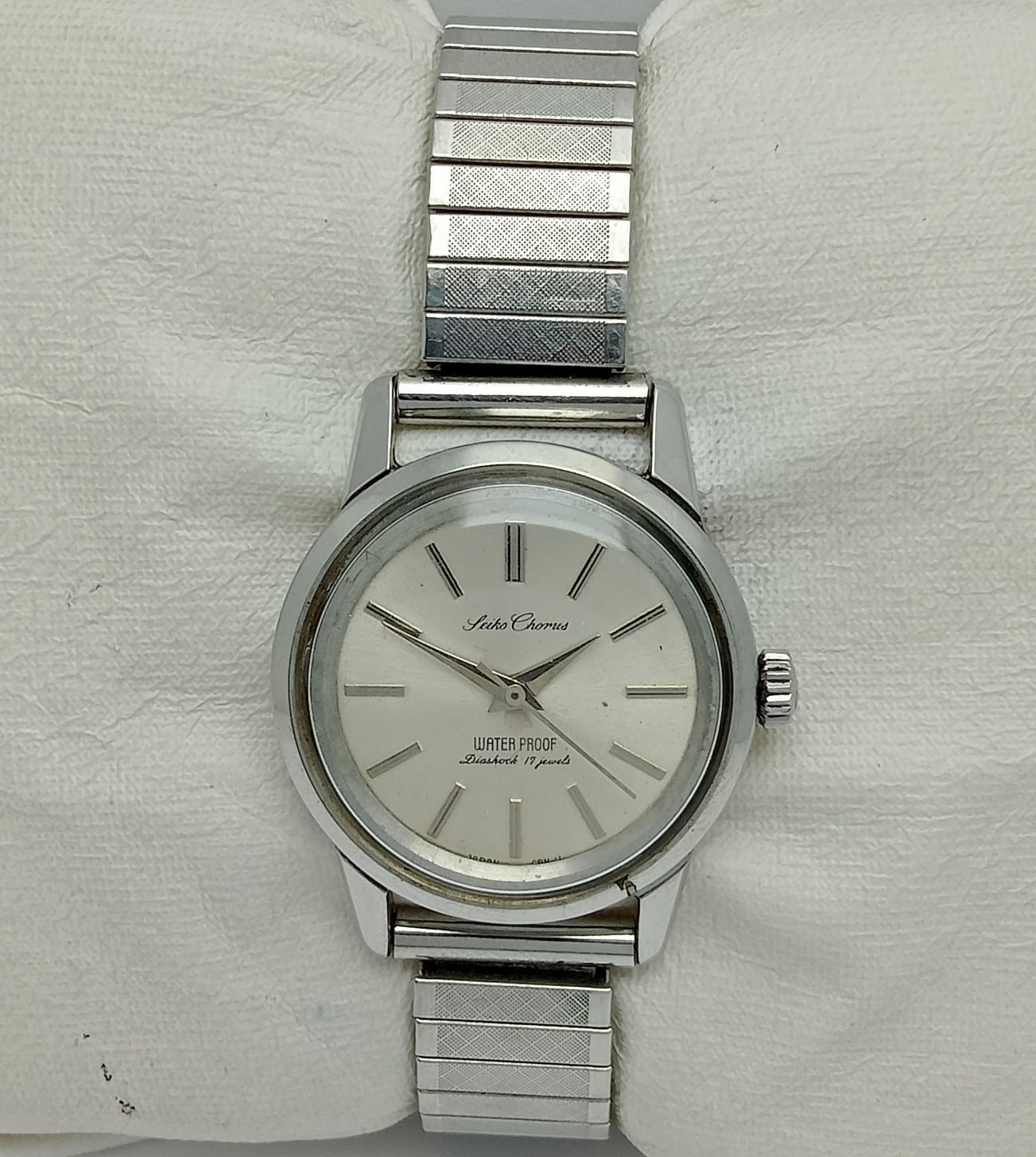 Seiko Chrono Manual Winding Vintage Women's Watch (2)