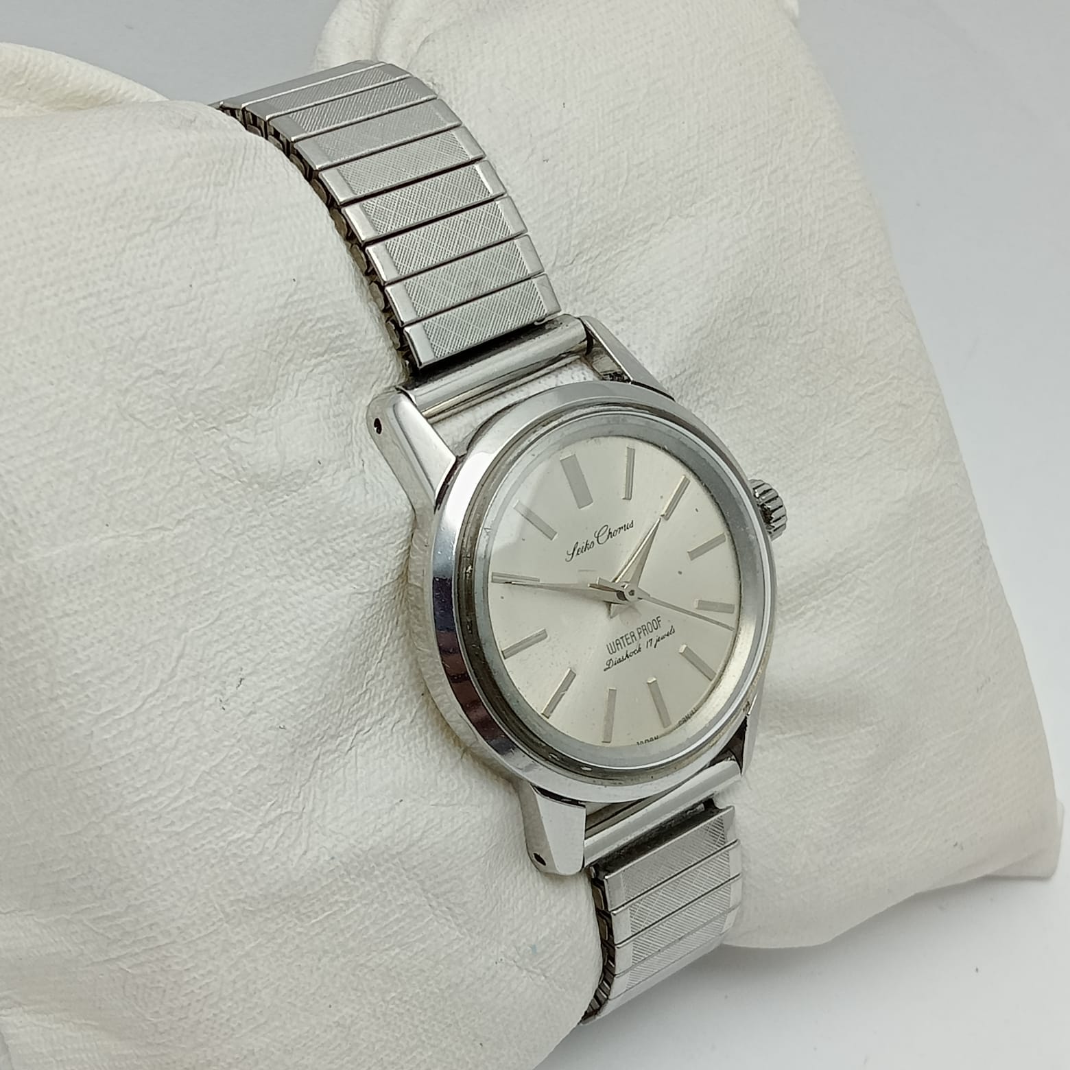 Seiko Chrono Manual Winding Vintage Women's Watch (5)