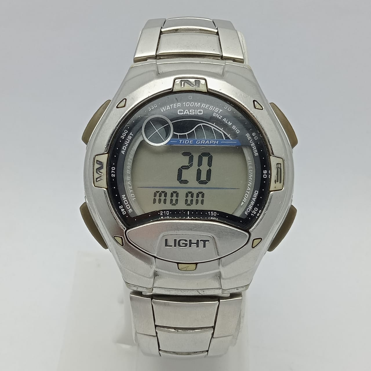 Casio Illuminator 2926 W 753 Quartz Digital Vintage Men's Watch (1)