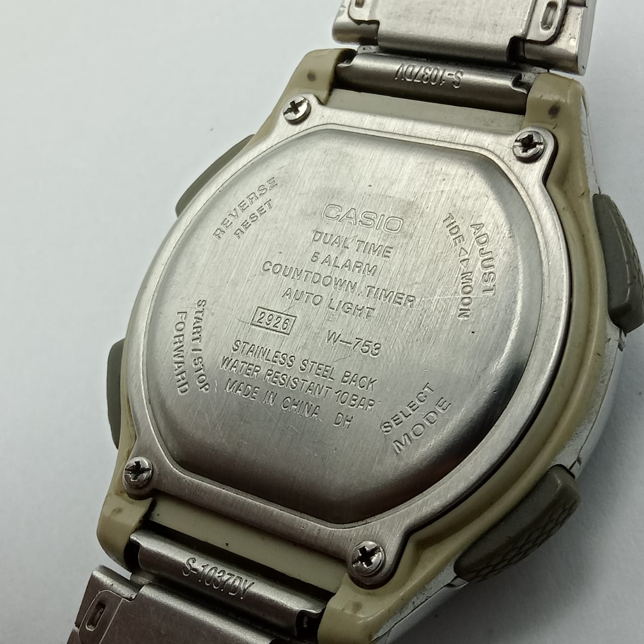 Casio Illuminator 2926 W 753 Quartz Digital Vintage Men's Watch (3)