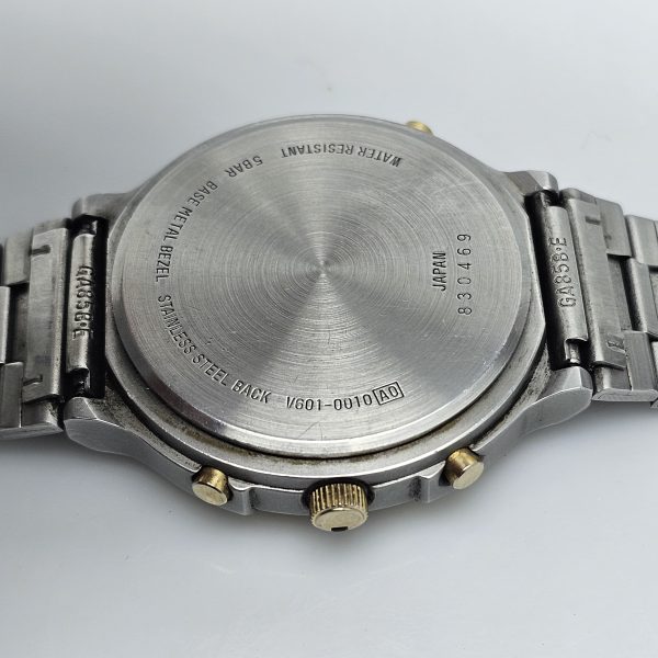 Alba Chronograph V601 0010 Quartz Vintage Mens Watch 1 600x600
