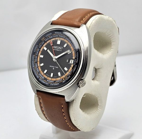 Seiko GMT World Time 6117 6400 Automatic Vintage Mens Watch 1 600x585