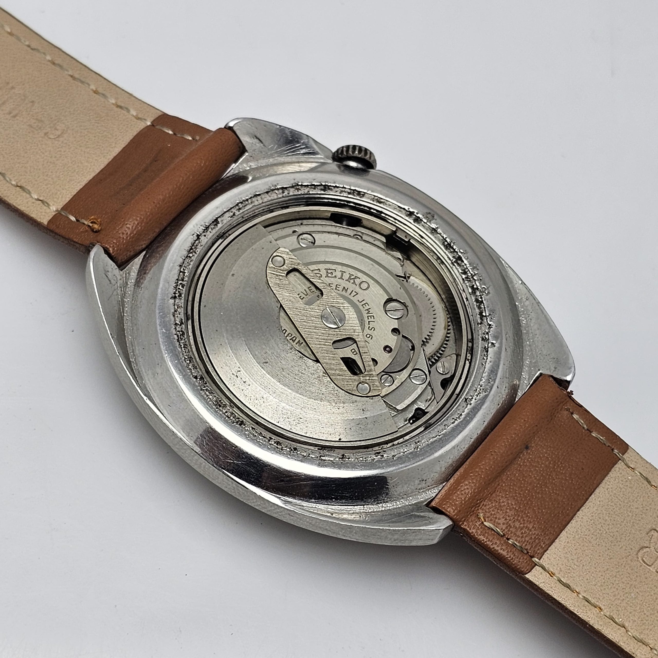 Seiko GMT World Time 6117 6400 Automatic Vintage Mens Watch 2 scaled