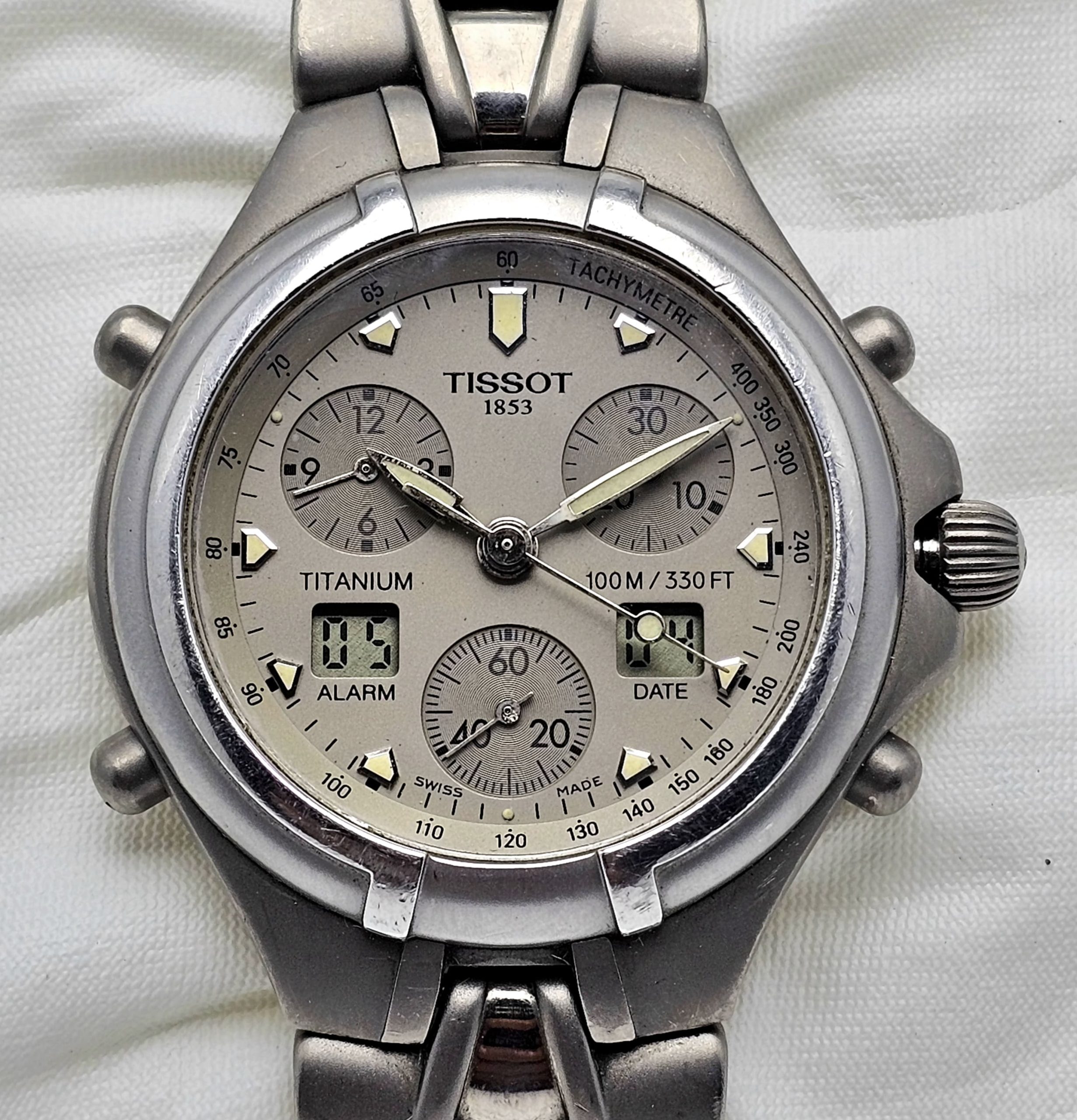 Tissot 1853 Quartz T670 Titanium Alarm Chronograph AnaDigi Vintage Mens Watch 1 scaled