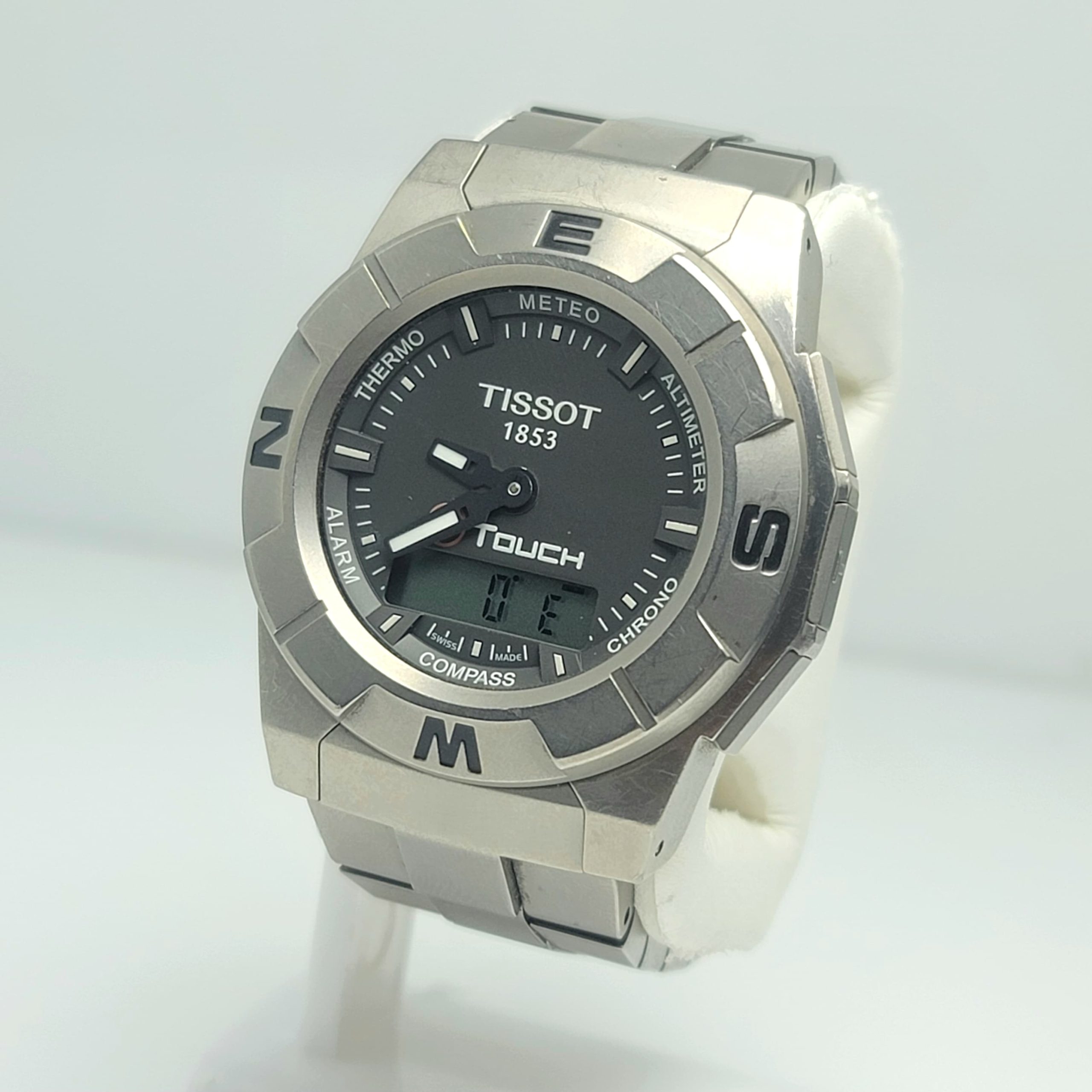 Tissot T Touch T001520 Ana Digi Titanium Quartz Vintage Mens Watch 6 scaled