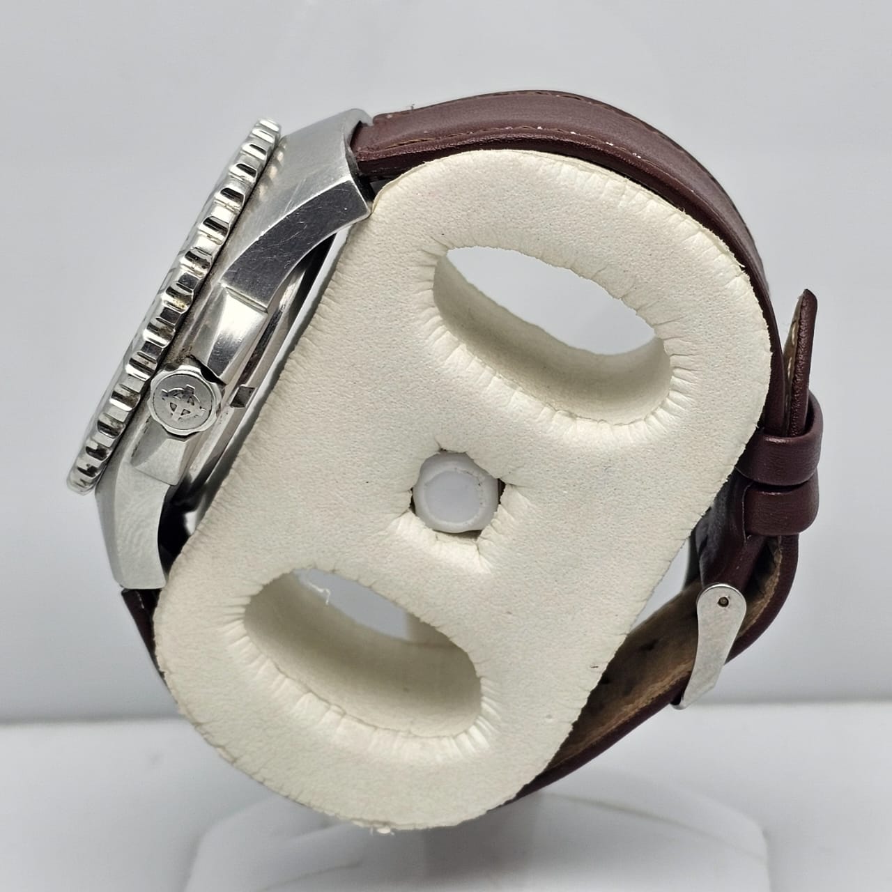 Zodiac 1882 Sea Ghost ZO2402 Quartz Diver Mens Watch 9