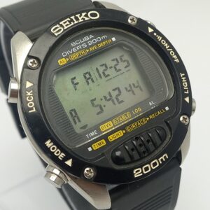 Seiko Scuba Diver's M705-5A10 Quartz Digital Vintage Men's Watch