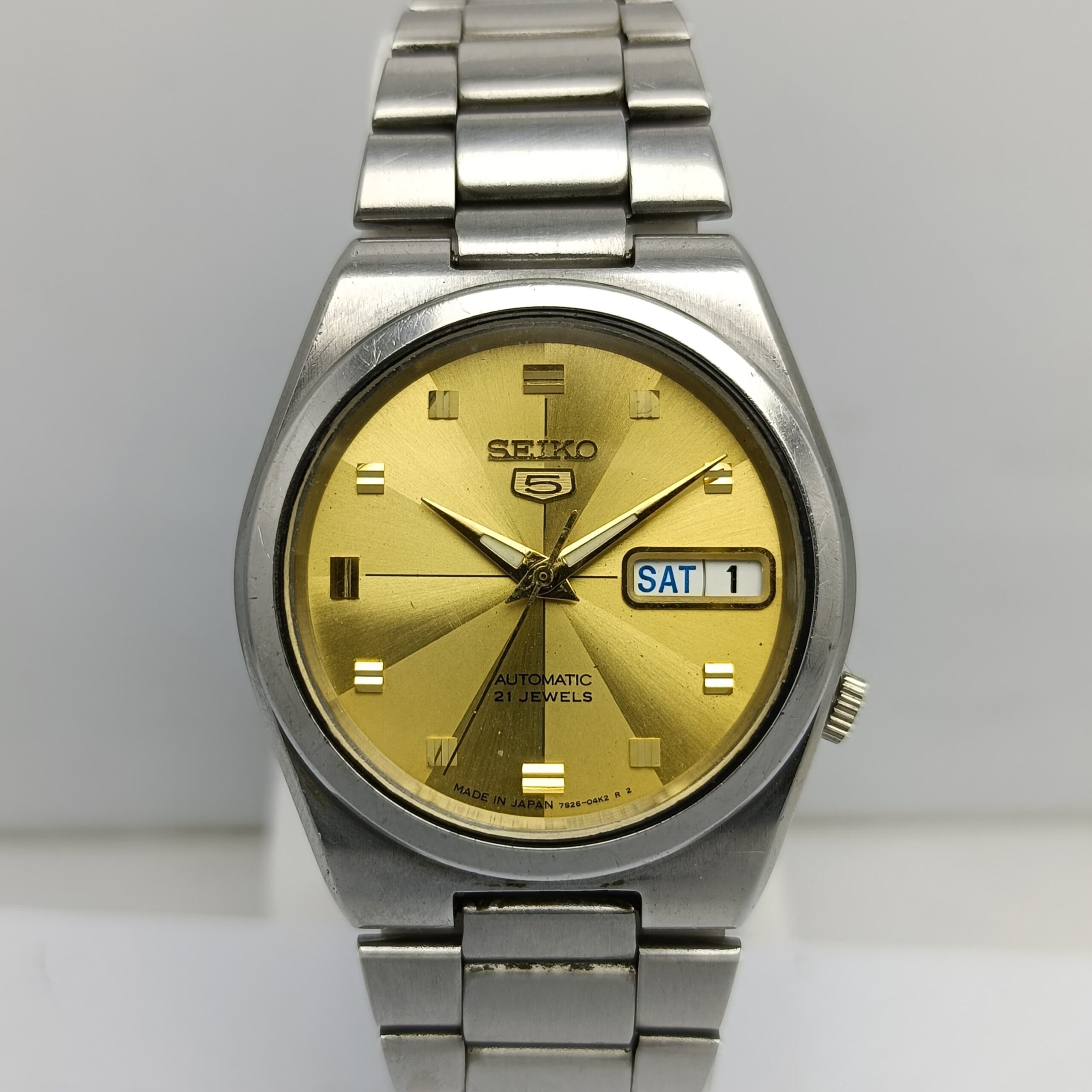 Seiko 5 Automatic 7S26-3130 Day/Date Golden Dial Vintage Men's