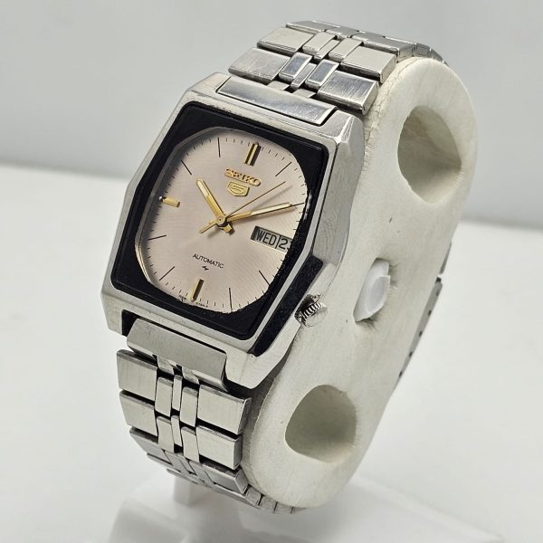 Seiko 5 Automatic 7009 5560 DayDate VIntage Men's Watch (6)