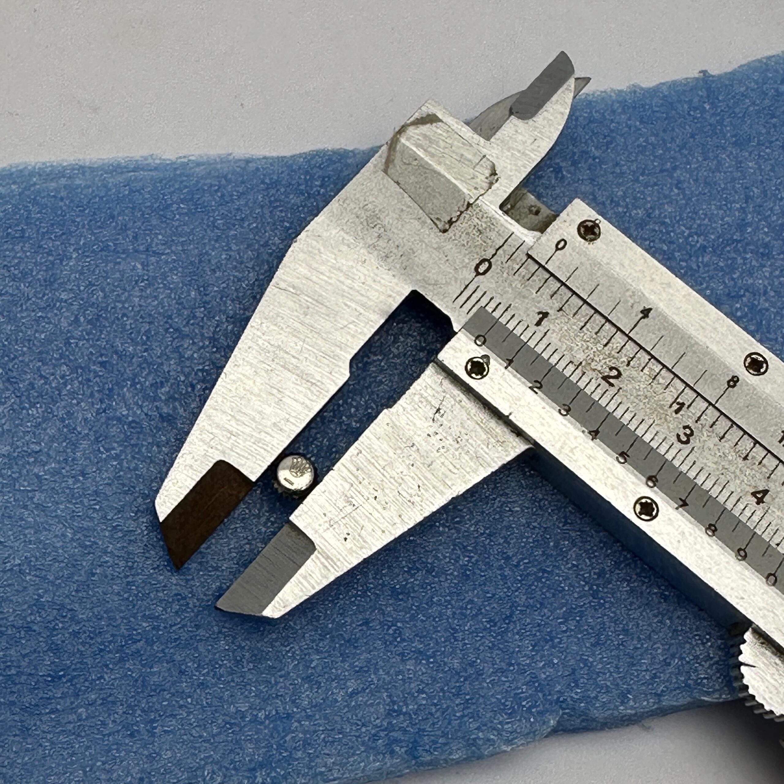 5 mm Rolex Silver Vintage Watch Crown for part (3)