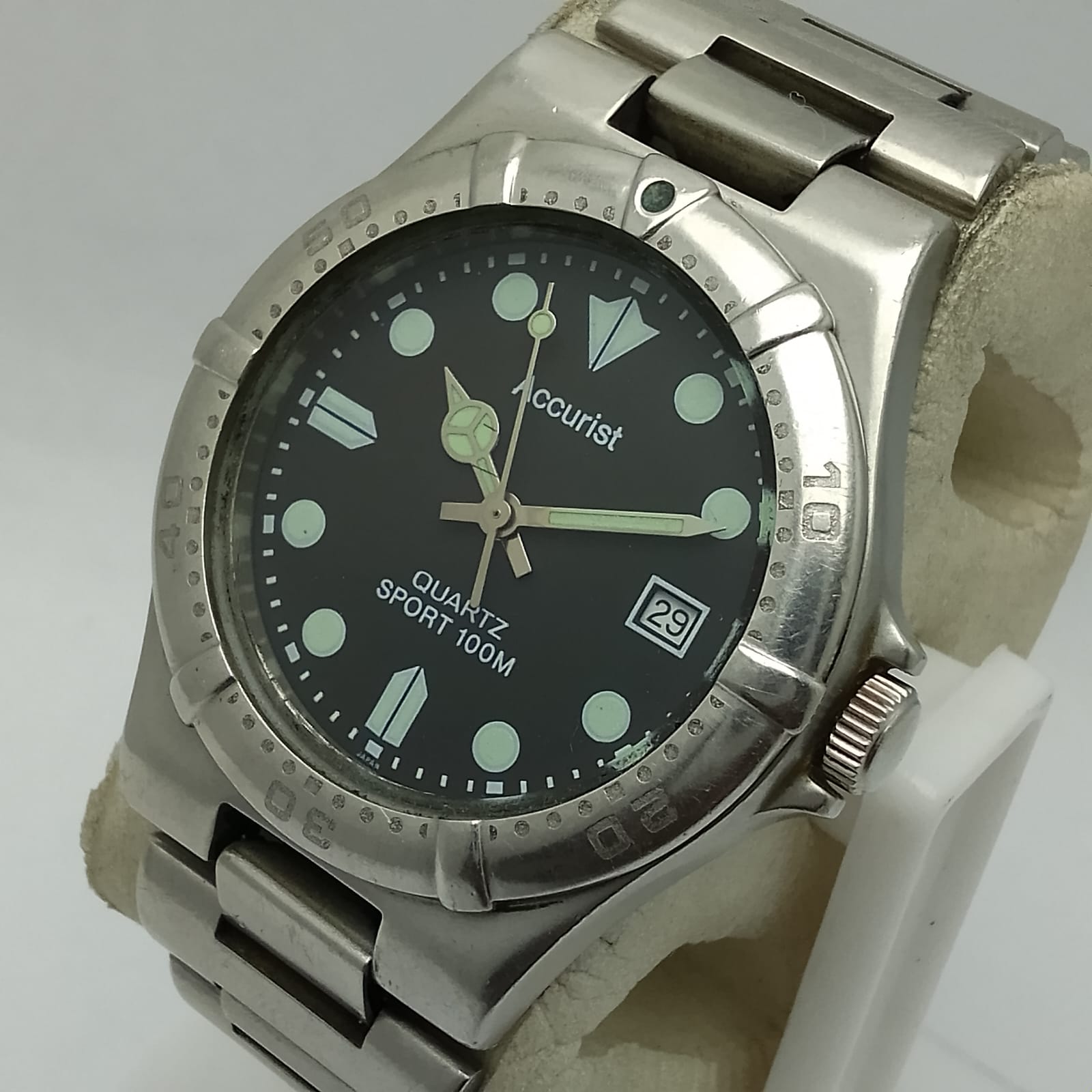 Accurist Quartz 199000 Cal.6M12 Vintage Men’s Watch AAS289SAL7 - Image 3