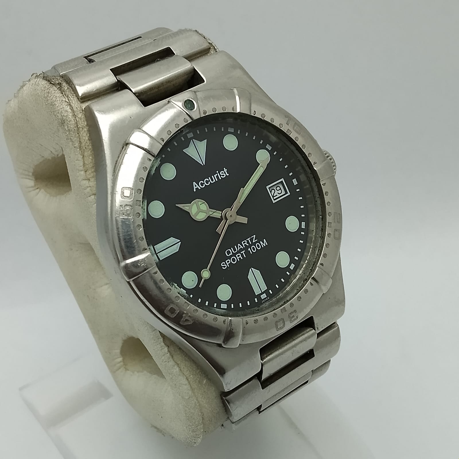 Accurist Quartz 199000 Cal.6M12 Vintage Men’s Watch AAS289SAL7 - Image 4