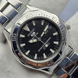 Seiko 5 Sports Diver 7S36-00L0 Day/Date Vintage Men's Watch Japan SHB75SHA14