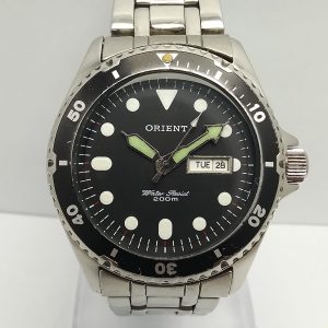 Orient Diver 200m Quartz UG15-C0 Day/ Date Black Dial Vintage Men's Watch NOME21SAL10