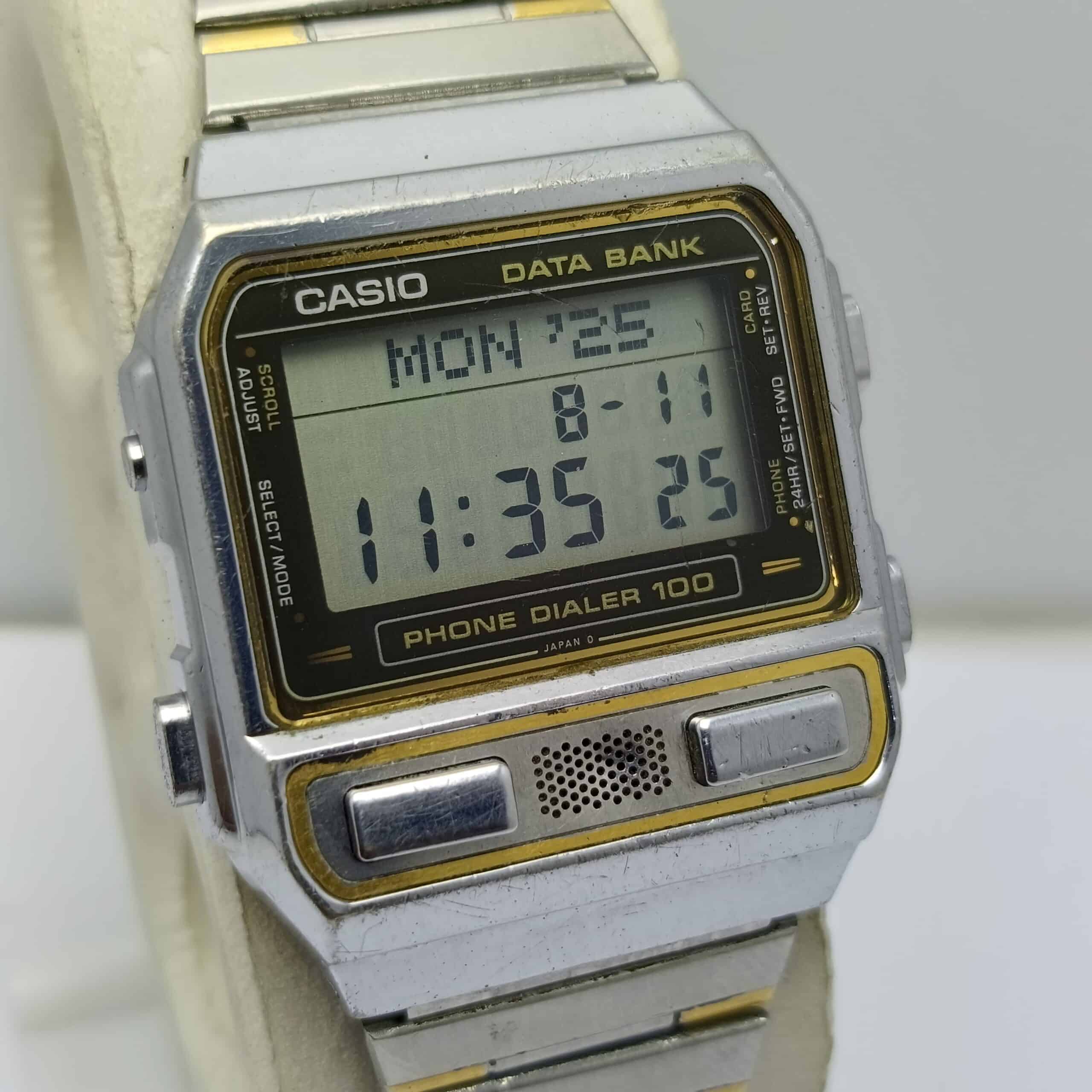 Casio Data Bank Phone Dialer 100 Quartz 698 DBA-900 Alarm Chrono