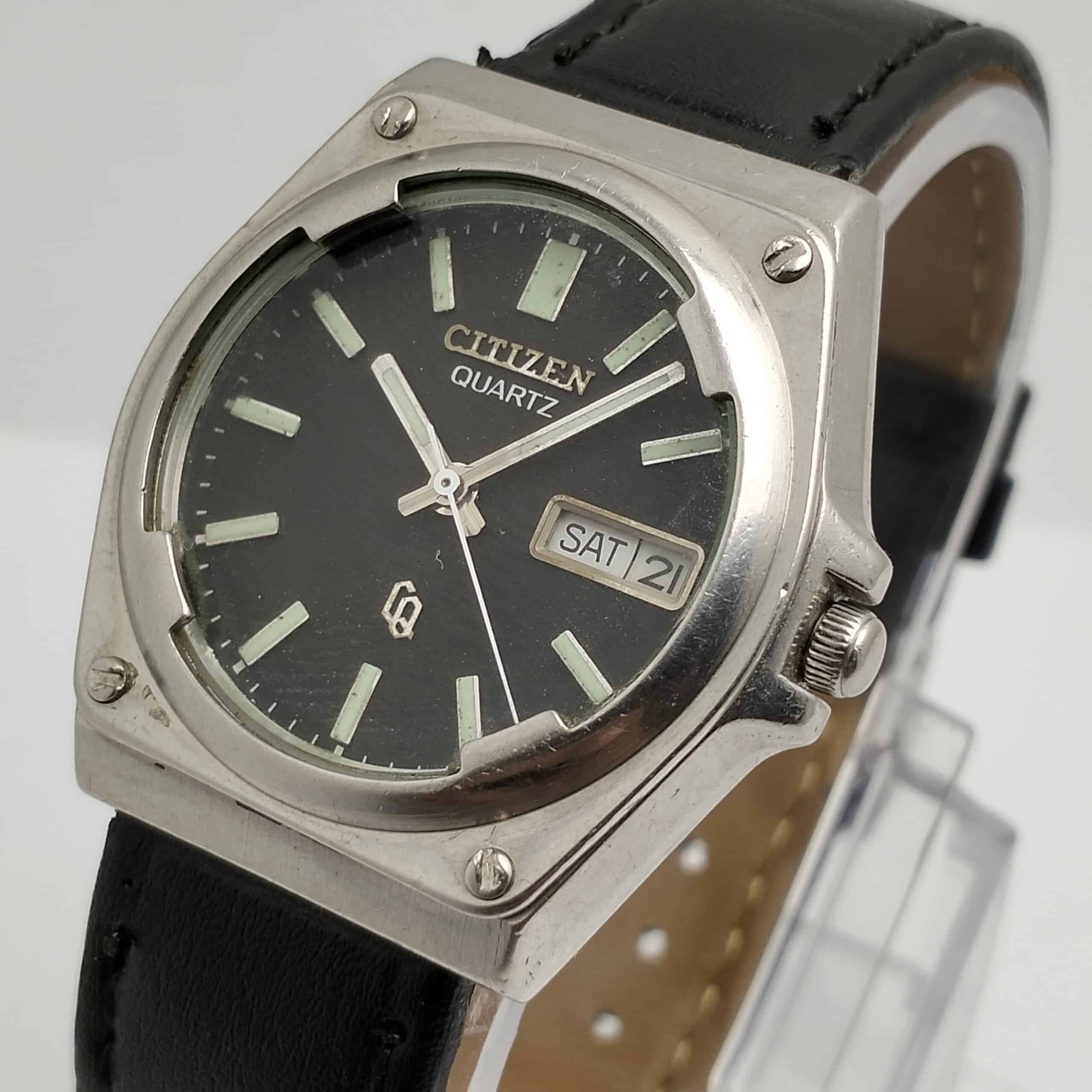 Citizen-Quartz-1400-141679-K-Day-Date-Vintage-Mens-Watch2-scaled-1.jpeg Citizen Quartz 1400-141679 K Day-Date Vintage Men's Watch - Image 1