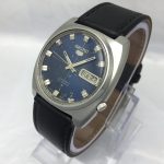 Seiko 5 Automatic 7019-7110 Day/Date Blue Dial Vintage Men's Watch CRAE41BAS8 - Image 2