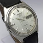 Seiko 5 Automatic 7009-8750 Day/Date Vintage Watch ADN85BAS8 - Image 3